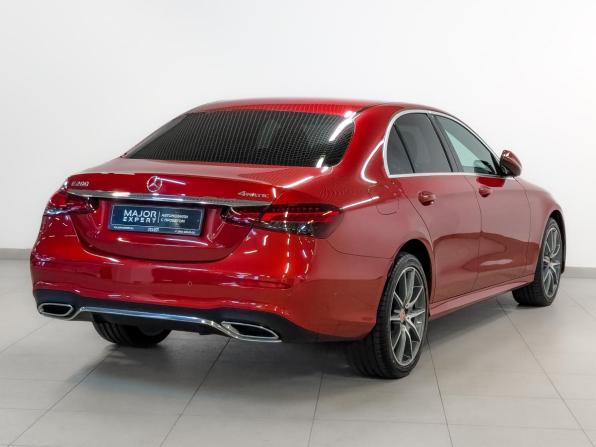 Mercedes-Benz E-Класс V (W213 S213 C238) Рестайлинг с пробегом 2021 года, цена 4 350 000 рублей, 73788 км, седан, Автокод Объявления