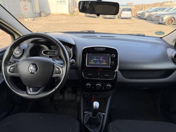Renault Clio IV Рестайлинг с пробегом 2018 года, цена 895 000 рублей, 232000 км, хэтчбек, Автокод Объявления
