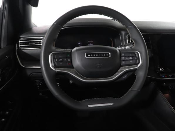 Jeep Wagoneer WS с пробегом 2022 года, цена 8 270 000 рублей, 33500 км, внедорожник, Автокод Объявления