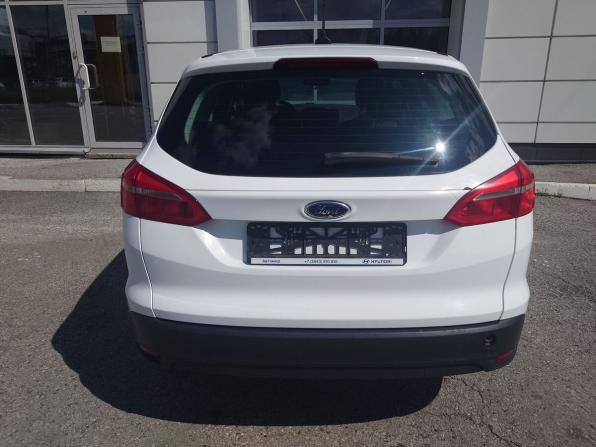 Ford Focus III Рестайлинг с пробегом 2017 года, цена 750 000 рублей, 261431 км, универсал, Автокод Объявления