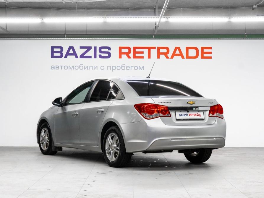 Chevrolet Cruze I Рестайлинг Тюмень  - изображение 8