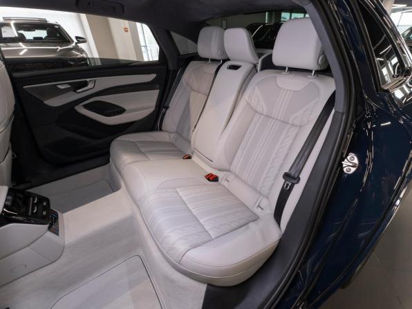 Audi A6 VI (C9) с пробегом 2026 года, цена 8 600 000 рублей, 55 км, седан, Автокод Объявления
