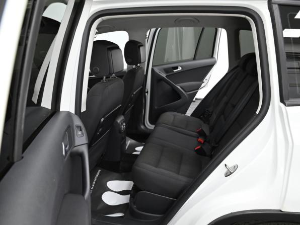 Volkswagen Tiguan I Рестайлинг с пробегом 2014 года, цена 1 349 000 рублей, 215000 км, внедорожник, Автокод Объявления
