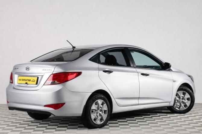 Hyundai Solaris I Рестайлинг с пробегом 2015 года, цена 1 169 000 рублей, 130000 км, седан, Автокод Объявления