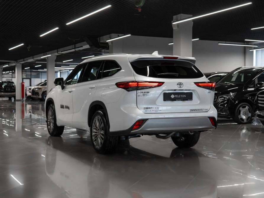 Toyota Highlander IV (XU70) Москва  - изображение 5