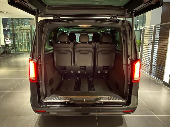 Mercedes-Benz V-Класс III (W447) Рестайлинг 2 с пробегом 2023 года, цена 15 950 000 рублей, 10 км, минивэн, Автокод Объявления
