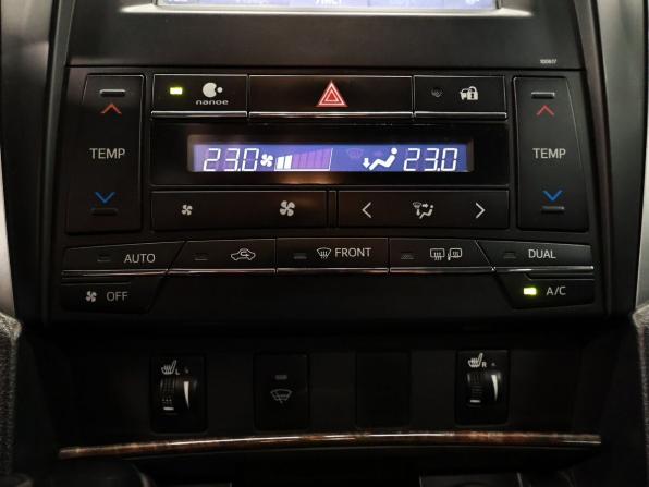 Toyota Camry VII (XV50) Рестайлинг с пробегом 2015 года, цена 2 085 000 рублей, 120985 км, седан, Автокод Объявления