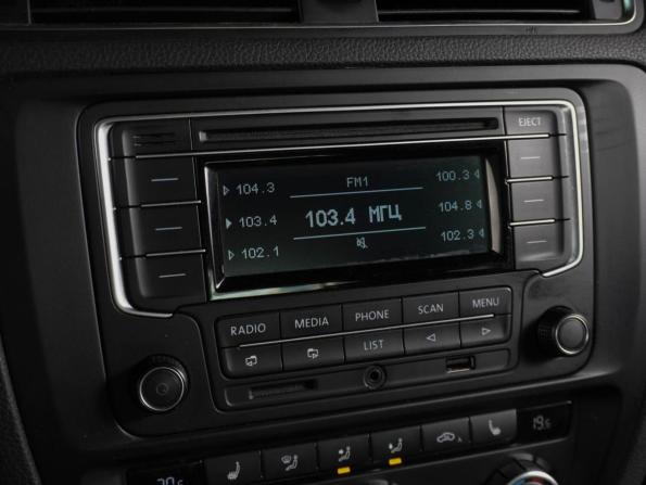 Volkswagen Jetta VI Рестайлинг с пробегом 2014 года, цена 1 219 000 рублей, 258508 км, седан, Автокод Объявления