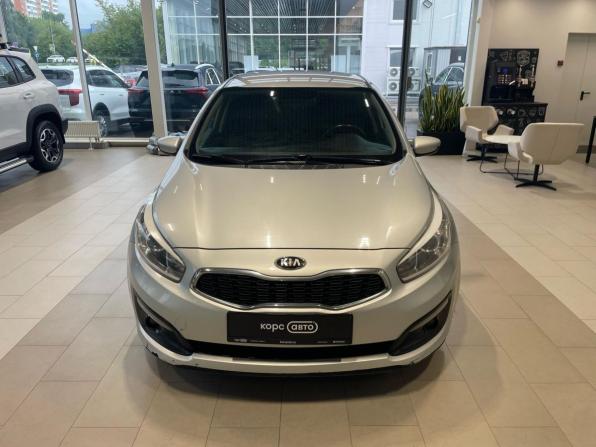 Kia Ceed II Рестайлинг с пробегом 2016 года, цена 966 300 рублей, 219527 км, хэтчбек, Автокод Объявления
