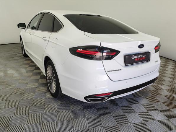 Ford Mondeo V с пробегом 2016 года, цена 1 150 000 рублей, 331236 км, седан, Автокод Объявления