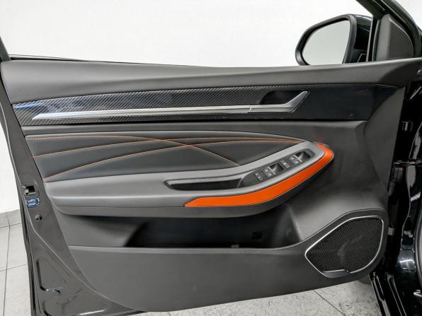 Omoda S5 с пробегом 2024 года, цена 1 745 000 рублей, 26000 км, седан, Автокод Объявления