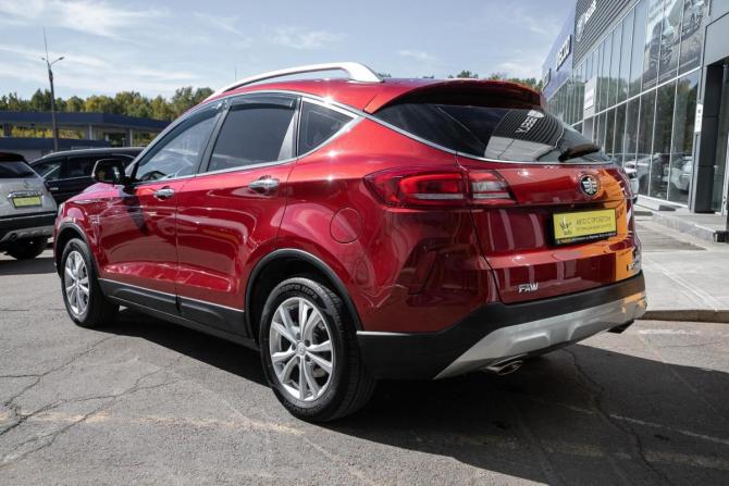 FAW Besturn X80 I с пробегом 2018 года, цена 997 000 рублей, 129000 км, внедорожник, Автокод Объявления