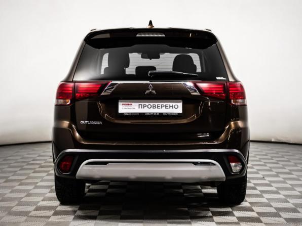 Mitsubishi Outlander III Рестайлинг 3 с пробегом 2021 года, цена 2 729 000 рублей, 69931 км, внедорожник, Автокод Объявления