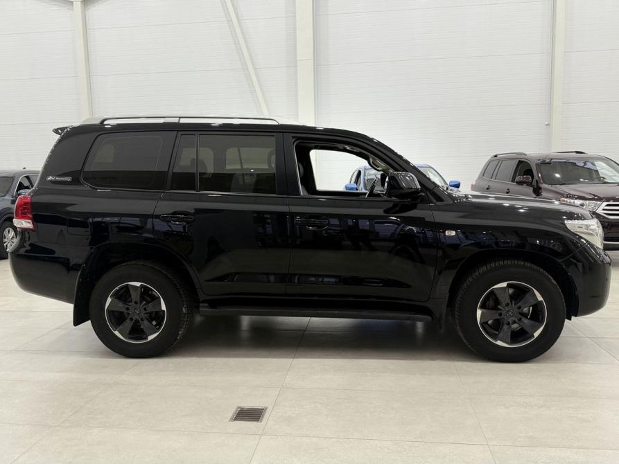 Toyota Land Cruiser 200 Series Калуга  - изображение 4