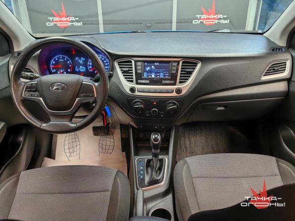 Hyundai Solaris II Рестайлинг с пробегом 2021 года, цена 1 648 000 рублей, 50000 км, седан, Автокод Объявления