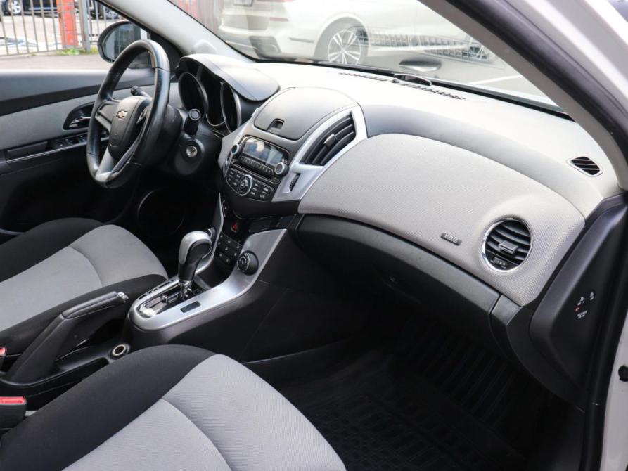 Chevrolet Cruze I Рестайлинг Химки  - изображение 8