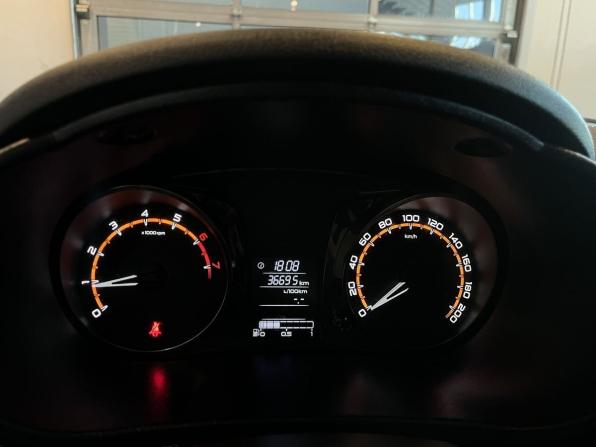 Lada (ВАЗ) Granta I Рестайлинг с пробегом 2023 года, цена 954 000 рублей, 36693 км, лифтбек, Автокод Объявления