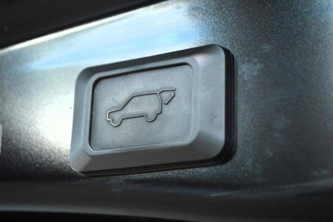 Toyota RAV4 V (XA50) с пробегом 2021 года, цена 3 349 000 рублей, 76500 км, внедорожник, Автокод Объявления