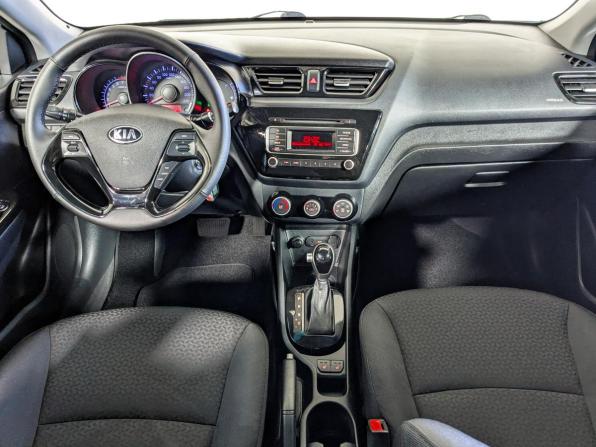 Kia Rio IV с пробегом 2017 года, цена 989 000 рублей, 214900 км, седан, Автокод Объявления