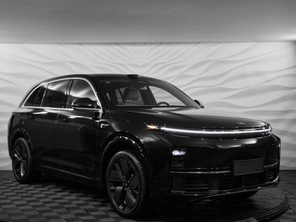 Новый Li Auto (Lixiang) L7 I Рестайлинг 2025 года, цена 10 490 000 рублей, внедорожник, Автокод Объявления