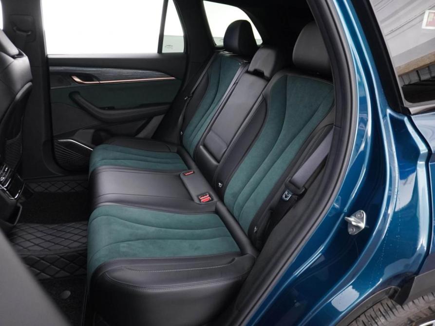 Geely Monjaro I Москва  - изображение 9