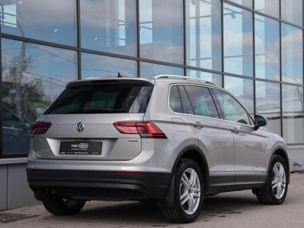 Volkswagen Tiguan II с пробегом 2018 года, цена 1 800 000 рублей, 268350 км, внедорожник, Автокод Объявления