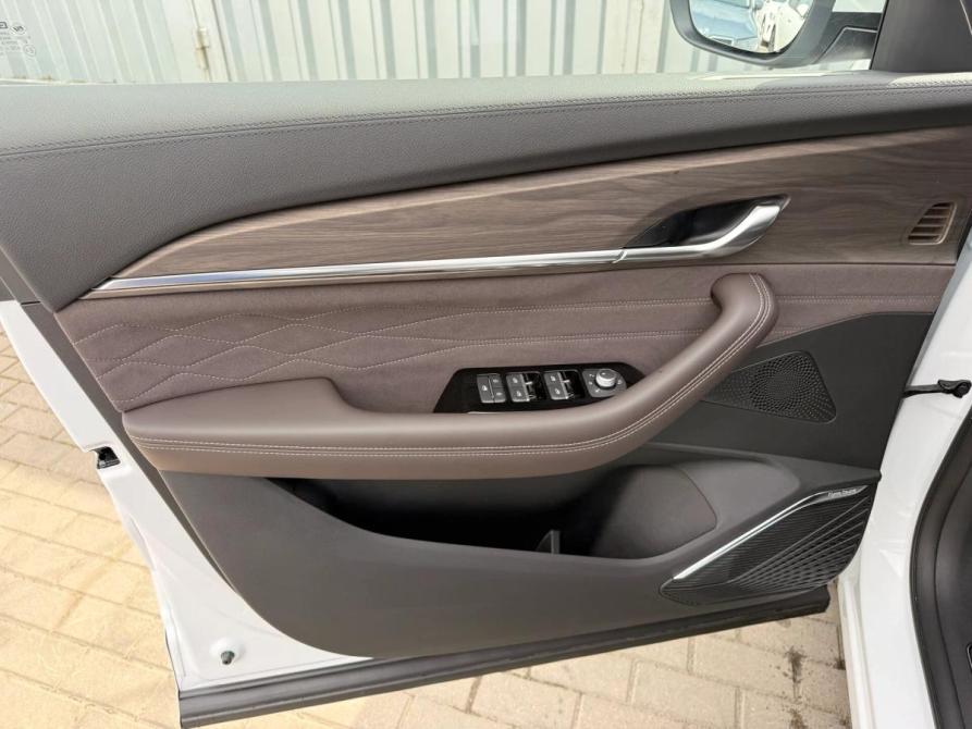 Geely Monjaro I Ростов-на-Дону  - изображение 35