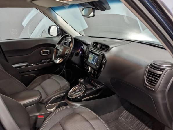 Kia Soul II Рестайлинг с пробегом 2019 года, цена 1 940 000 рублей, 28438 км, хэтчбек, Автокод Объявления