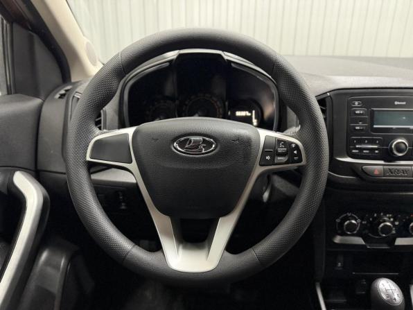 Lada (ВАЗ) XRAY I с пробегом 2021 года, цена 990 000 рублей, 56000 км, хэтчбек, Автокод Объявления