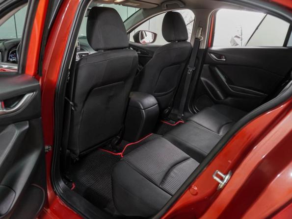 Mazda 3 III (BM) с пробегом 2014 года, цена 1 099 000 рублей, 233314 км, седан, Автокод Объявления