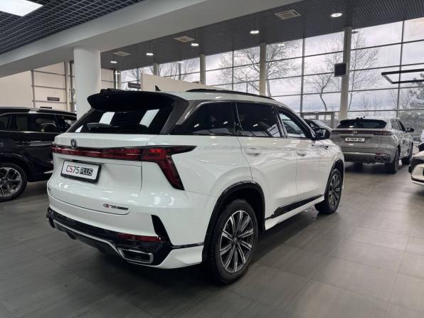 Changan CS75 Plus III с пробегом 2024 года, цена 3 099 900 рублей, 3700 км, внедорожник, Автокод Объявления
