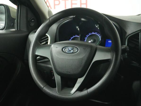 Lada (ВАЗ) XRAY I с пробегом 2017 года, цена 761 000 рублей, 103000 км, хэтчбек, Автокод Объявления