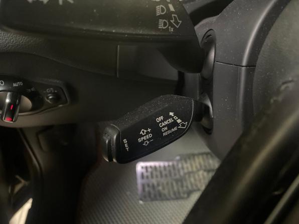 Audi Q5 I (8R) Рестайлинг с пробегом 2013 года, цена 1 697 000 рублей, 214847 км, внедорожник, Автокод Объявления