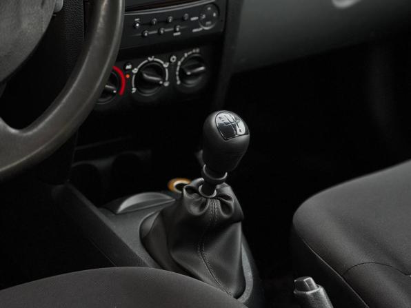 Renault Symbol I Рестайлинг с пробегом 2006 года, цена 279 000 рублей, 164735 км, седан, Автокод Объявления