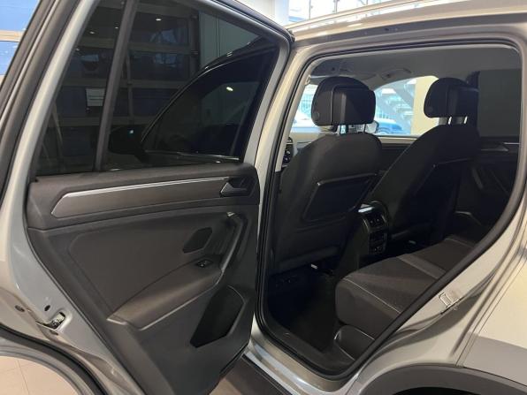 Volkswagen Tiguan II с пробегом 2018 года, цена 2 930 000 рублей, 108549 км, внедорожник, Автокод Объявления