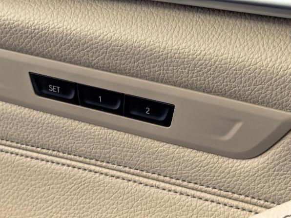 BMW 5 серии VII (G30/G31/G38) с пробегом 2018 года, цена 3 150 000 рублей, 165909 км, седан, Автокод Объявления