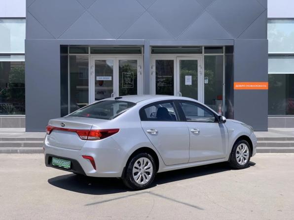 Kia Rio IV с пробегом 2017 года, цена 945 000 рублей, 85055 км, седан, Автокод Объявления