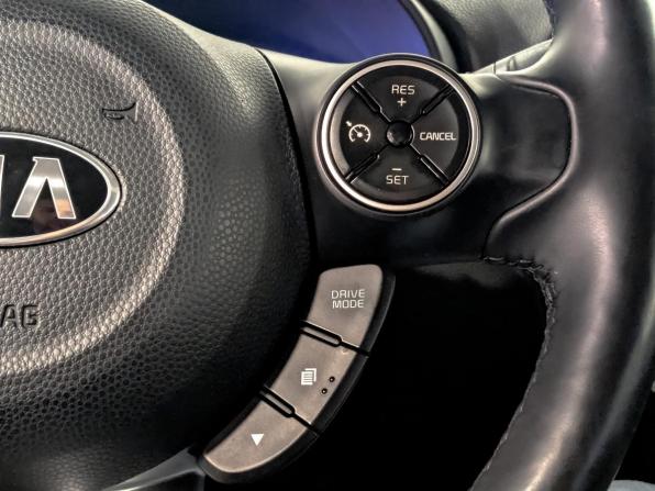Kia Soul II Рестайлинг с пробегом 2018 года, цена 1 275 000 рублей, 144748 км, хэтчбек, Автокод Объявления