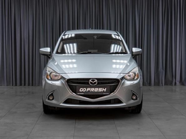 Mazda Demio IV (DJ) с пробегом 2017 года, цена 899 000 рублей, 137048 км, хэтчбек, Автокод Объявления