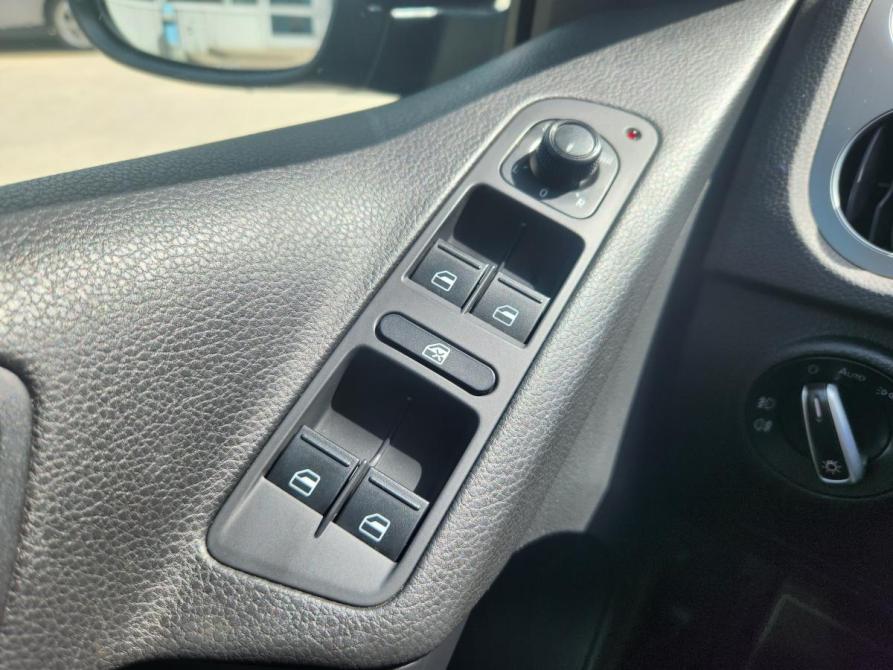 Volkswagen Tiguan I Рестайлинг Великий Новгород  - изображение 14