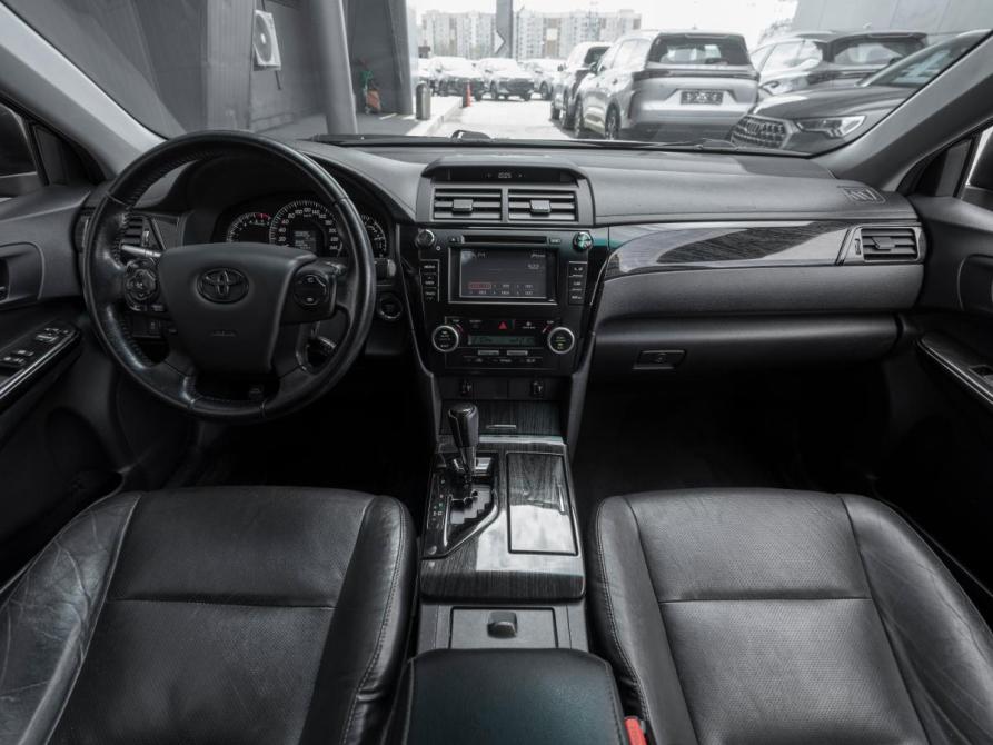 Toyota Camry VII (XV50) Москва  - изображение 8