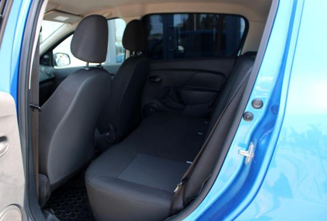 Renault Sandero II Рестайлинг с пробегом 2018 года, цена 899 000 рублей, 90502 км, хэтчбек, Автокод Объявления