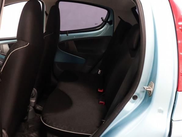 Peugeot 107 I Рестайлинг с пробегом 2010 года, цена 489 000 рублей, 139047 км, хэтчбек, Автокод Объявления
