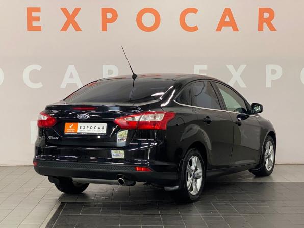 Ford Focus III с пробегом 2013 года, цена 955 000 рублей, 136001 км, седан, Автокод Объявления