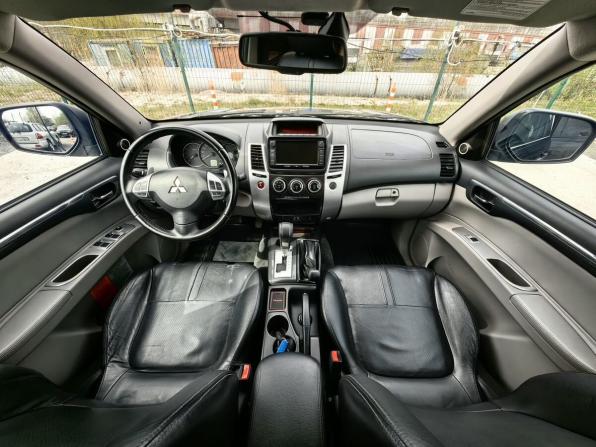 Mitsubishi Pajero Sport II Рестайлинг с пробегом 2014 года, цена 1 919 000 рублей, 155000 км, внедорожник, Автокод Объявления