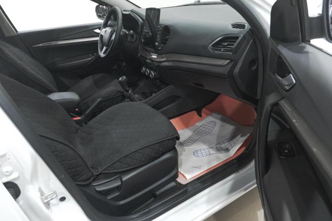 Lada (ВАЗ) Vesta I Рестайлинг (NG) с пробегом 2023 года, цена 999 000 рублей, 84000 км, седан, Автокод Объявления