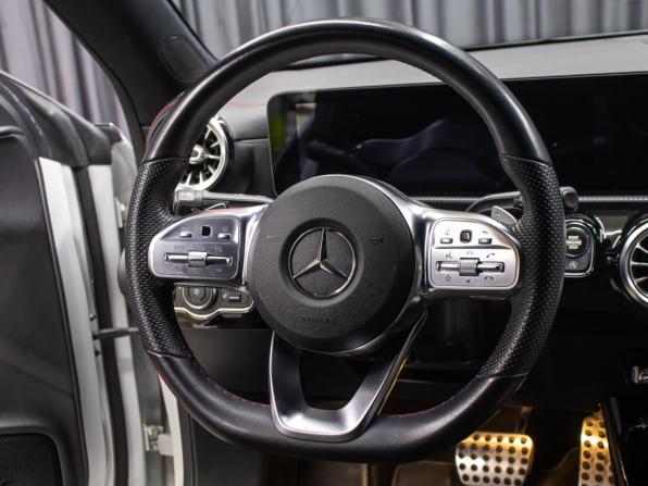 Mercedes-Benz CLA II (C118 X118) с пробегом 2020 года, цена 3 249 000 рублей, 81650 км, седан, Автокод Объявления