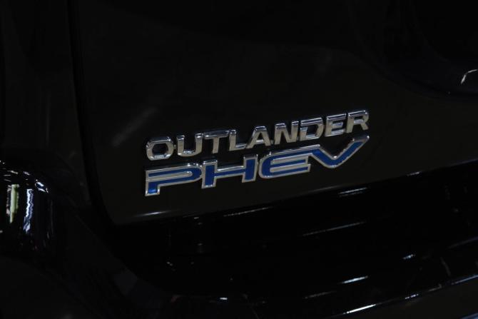Mitsubishi Outlander III Рестайлинг 3 с пробегом 2020 года, цена 3 099 000 рублей, 168000 км, внедорожник, Автокод Объявления