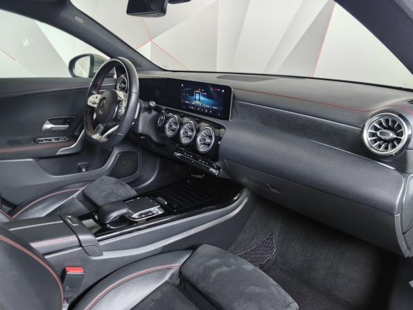Mercedes-Benz CLA II (C118 X118) с пробегом 2019 года, цена 2 900 000 рублей, 93386 км, седан, Автокод Объявления