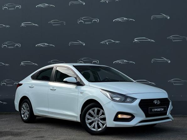 Hyundai Solaris II с пробегом 2019 года, цена 1 353 300 рублей, 128653 км, седан, Автокод Объявления